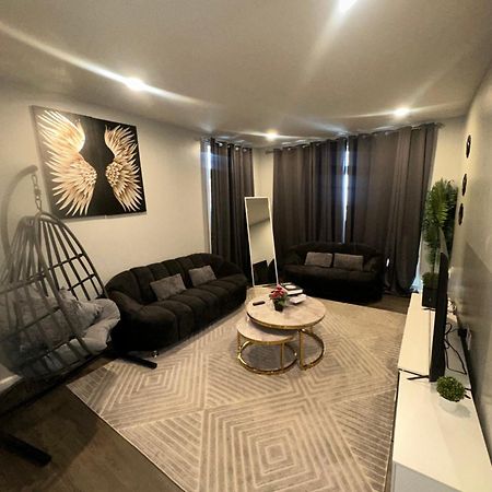 Elegant Apt By Ewr & Pennstation Ньюарк Экстерьер фото